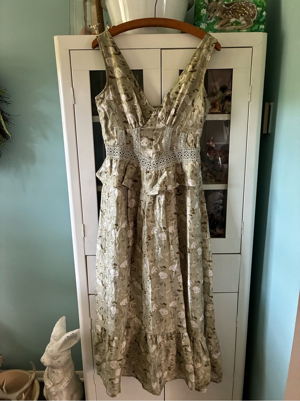 And Now This sz S Sleeveless V-Neck Linef Floral Dress like new!